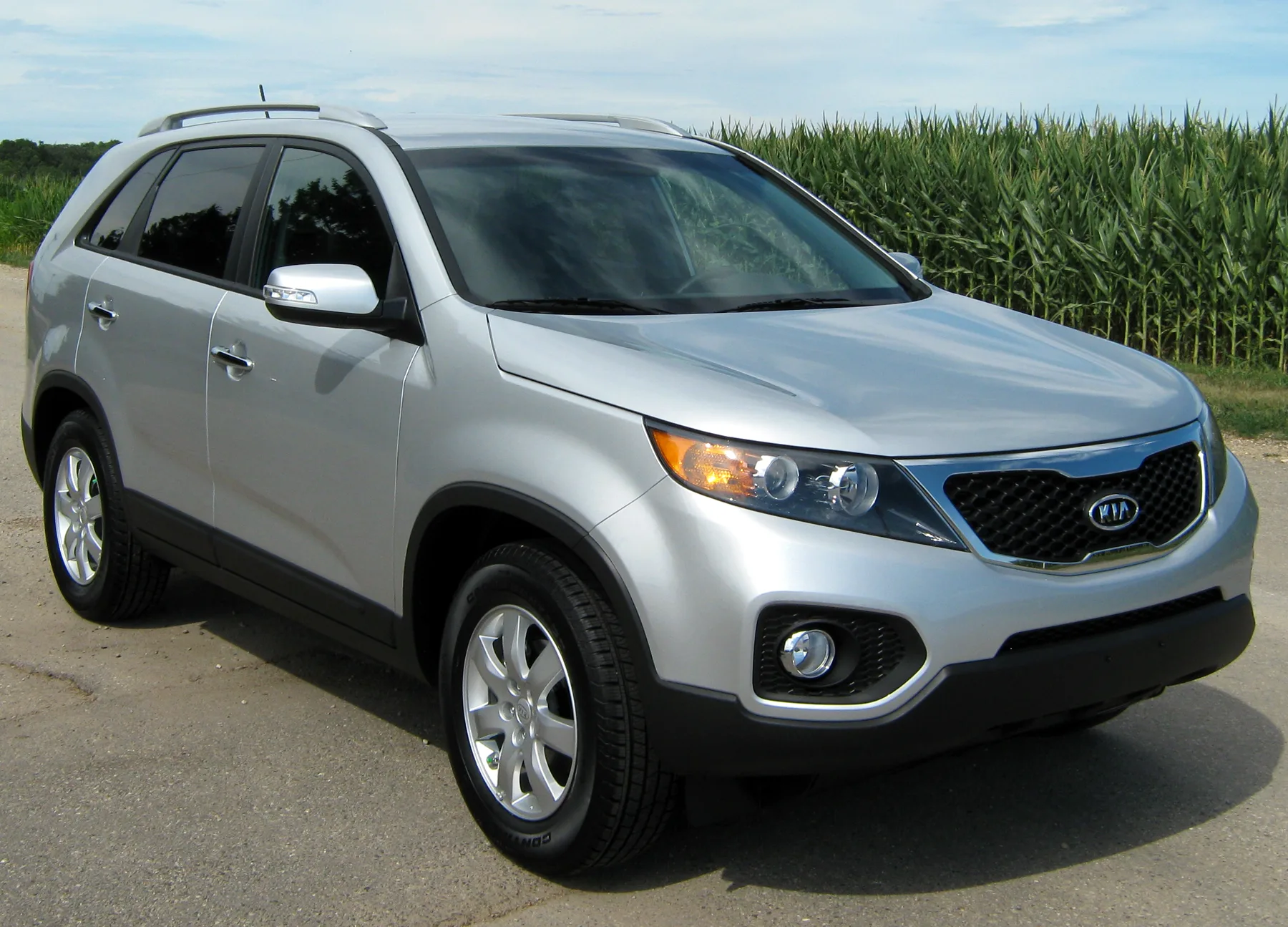 Silver Kia Sorento in an official NHTSA test photograph